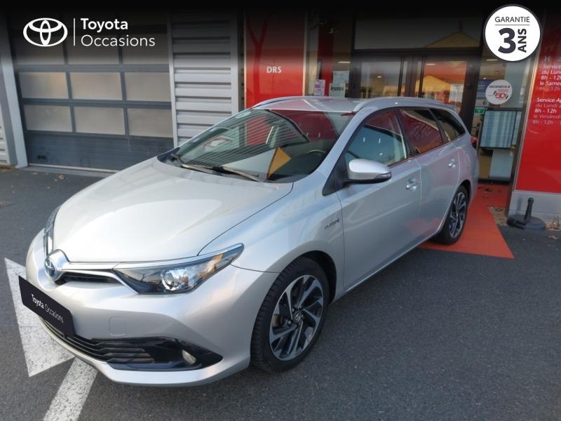 TOYOTAAuris Touring SportsHSD 136h Design